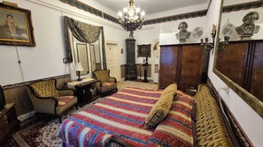 Kamar Double, pemandangan kota | Meja kerja dan Wi-Fi gratis