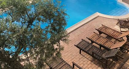 Rent. Country. House