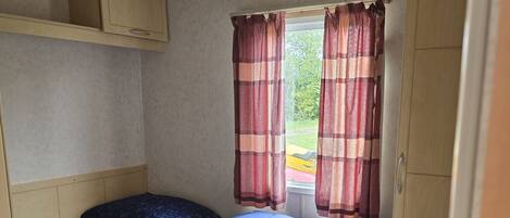 3 bedrooms, WiFi (free)