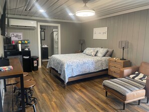 4 多间卧室、WiFi、床单