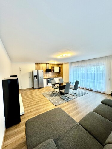 2-room apartment in Regensburg with terrace & parking space