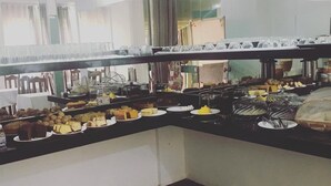 Ảnh chưa phân loại, 2 trong số 7 ảnh, nút
