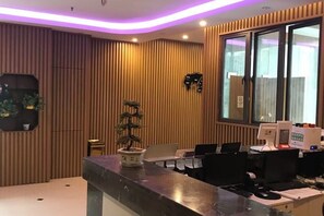 Unclassified image, 2 of 11, button - Jinlu Business Hotel (Shanghai)