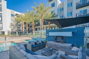 Beheizter Pool