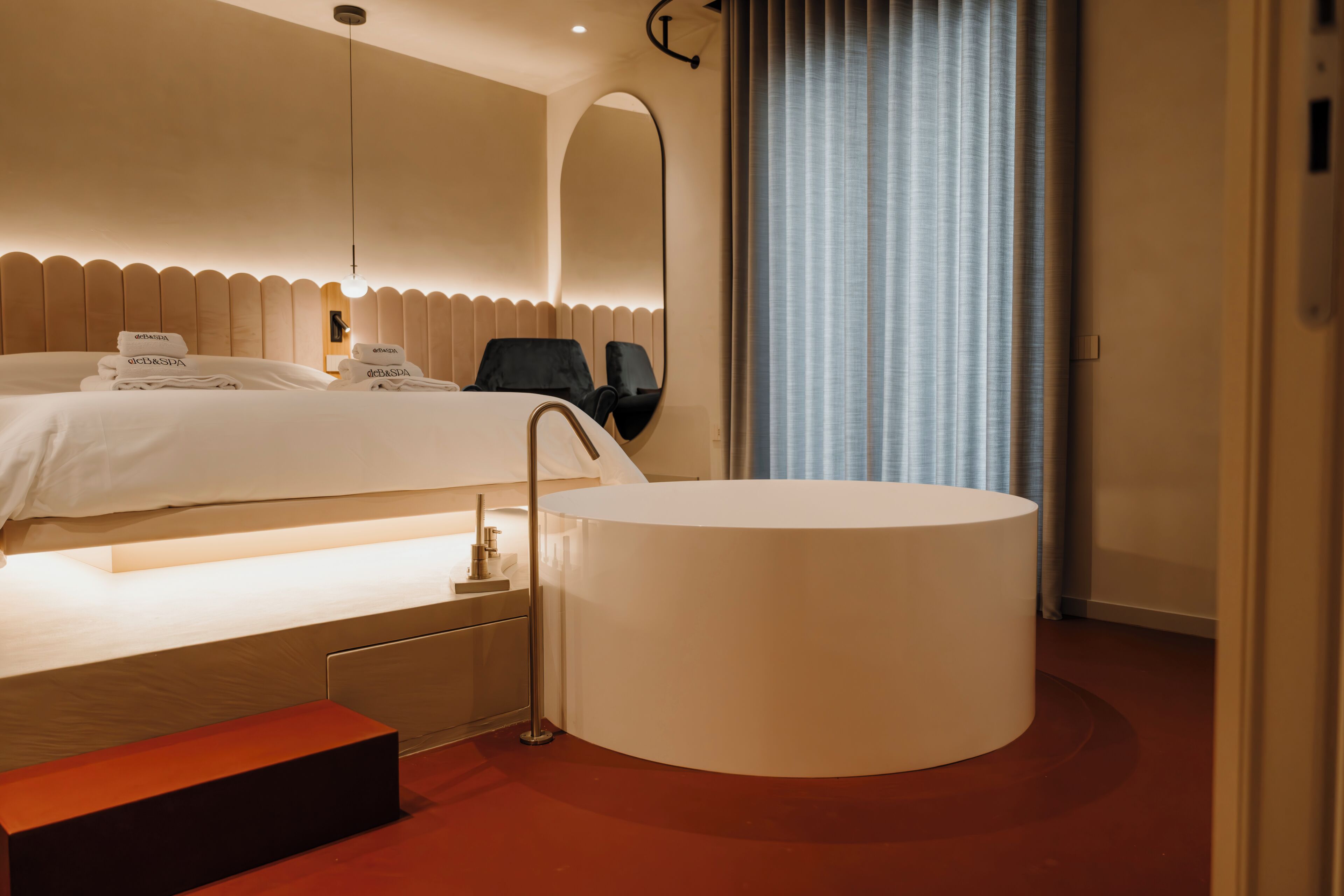 Premium bedding, down duvets, Select Comfort beds