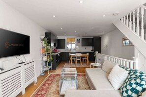 Televisio, työhuone