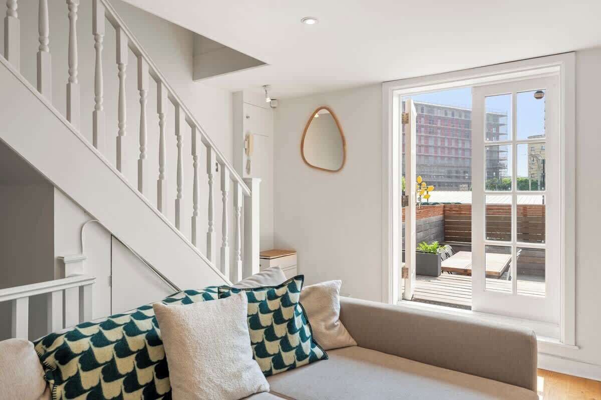 Télévision, espaces bureaux