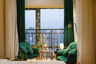 Wuhan Yashidi Light Luxury Hotel (Wuhan University Store)