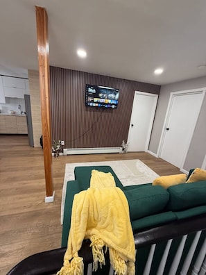 Interior - West New York NJ Apartment Close to NYC (West New York)