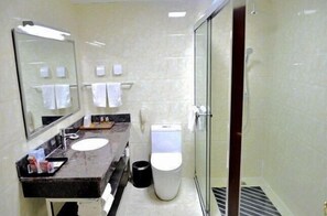 Bathroom - Dongying Garden Hotel (Lanzhou University Railway Station) (Lanzhou)