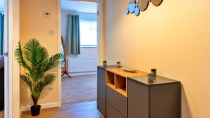 Unclassified image, 2 of 43, button - Cozy 3 Bedroom Apartment in Southern Lea (Burnham-on-Sea)