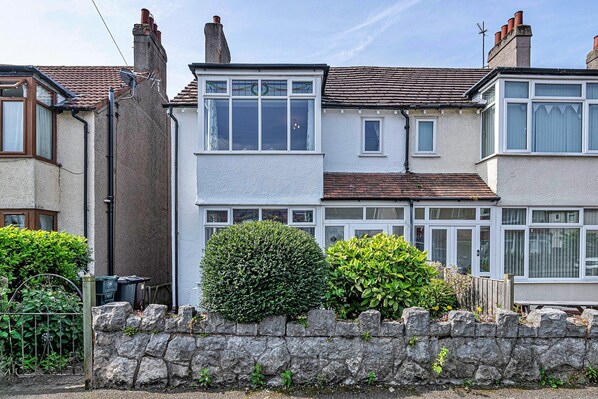 House | Exterior