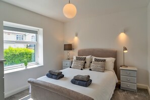 House - Charming Home in Saltash Near Whitsand Bay (Saltash)