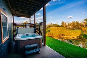Bañera de hidromasaje exterior