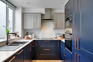 House | Private kitchen - Cottage in Devon by River Dart Adventures (Totnes)