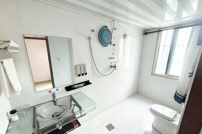 Hanlin Business Hotel