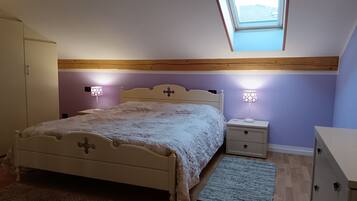 1 Schlafzimmer, Bügeleisen/Bügelbrett, kostenloses WLAN, Bettwäsche