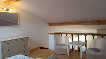 1 Schlafzimmer, Bügeleisen/Bügelbrett, kostenloses WLAN, Bettwäsche