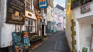 Exterior - Cottage in Mevagissey Near Harbourfront (St Austell)
