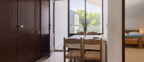 Apartment | Living room