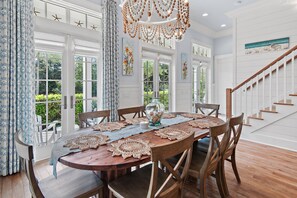 Dining - Emerald Tide*Heated Private Pool*Golfcart (Santa Rosa Beach)