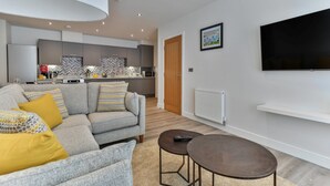 Apartment | Living room - Apartment in the Heart of Filey, No Deposit (Filey)