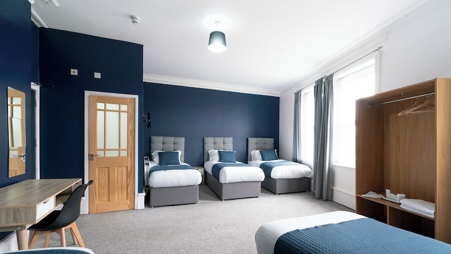 Citysteps Hotels Newcastle West