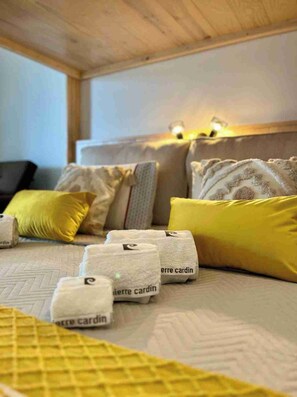 3 Schlafzimmer, Bügeleisen/Bügelbrett, WLAN, Bettwäsche