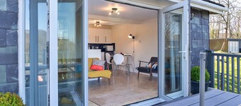 Chalet in Snowdonia With Pool & Fishing Lake