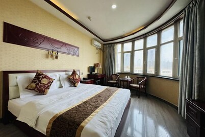 Kuqa Haodu Business Hotel