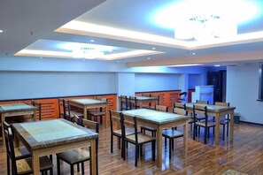 Unclassified image, 5 of 20, button - Kuqa Haodu Business Hotel (Kuqa)