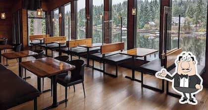 Shawnigan Lake Studio Oasis