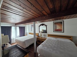 Quarto família | Individualmente decorados, individualmente mobiliados, Wi-Fi de cortesia