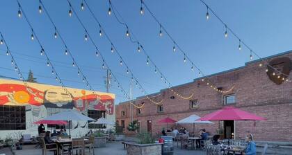 Downtown Studio | Small + Stylish | Near WWU