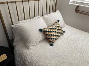 Desk, iron/ironing board, free WiFi, bed sheets