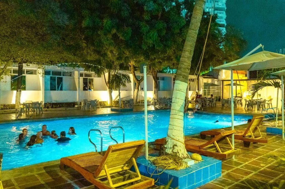 Hotel Rodadero Beach Blue