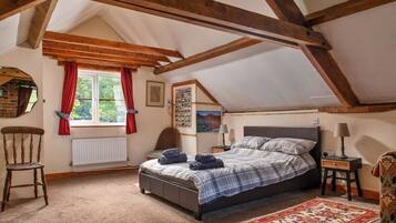 Bungalow | 3 phòng ngủ, trang bị nội thất với thiết kế riêng biệt