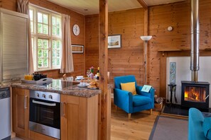 Cottage | Living room - Cottage by Mawddach Trail With Stunning Views (Dolgellau)