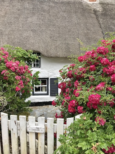 Cottage in Sennen Cove With Stunning Sea Views