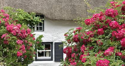 Cottage in Sennen Cove With Stunning Sea Views