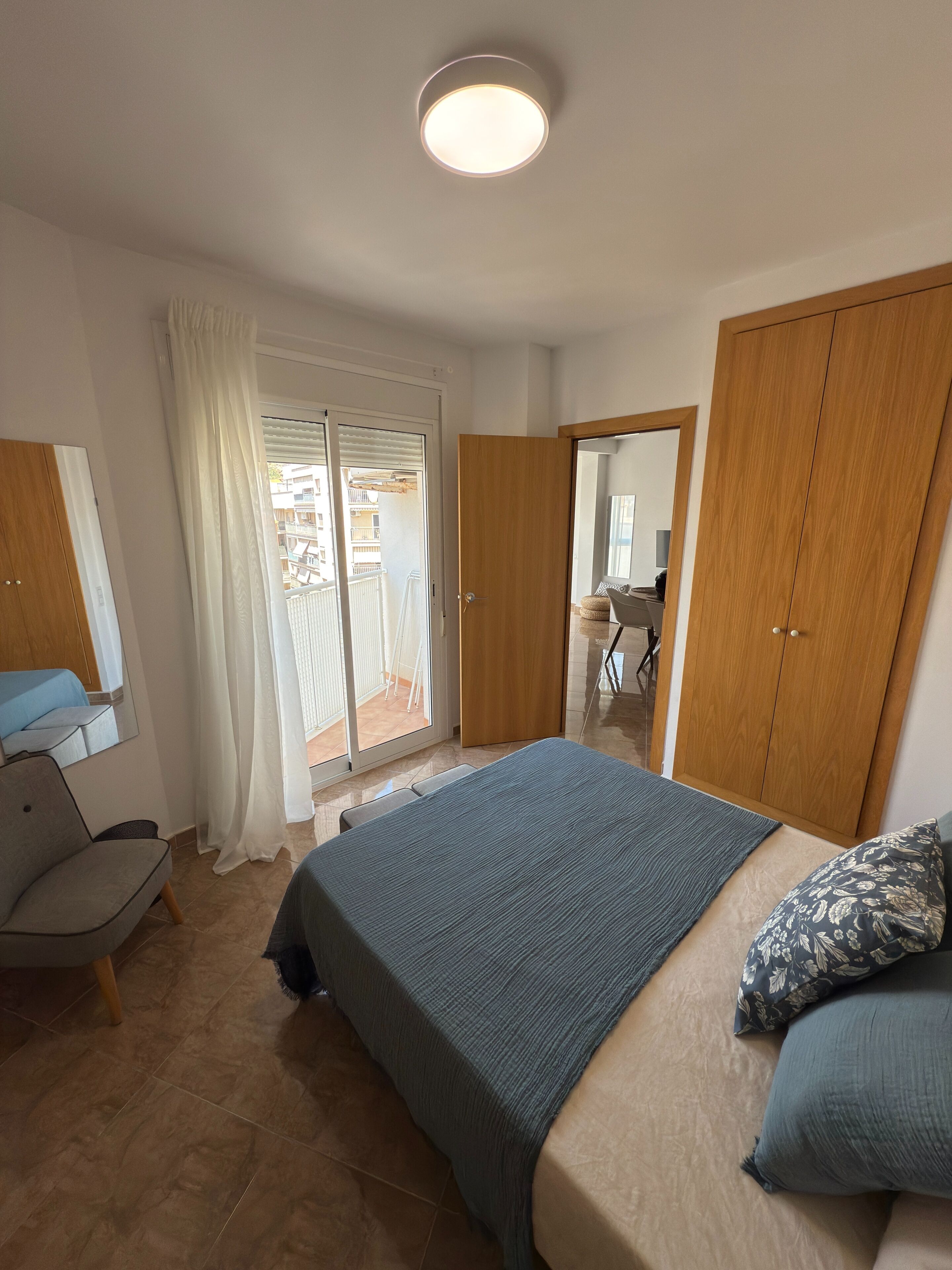 2 bedrooms, iron/ironing board, travel cot, WiFi