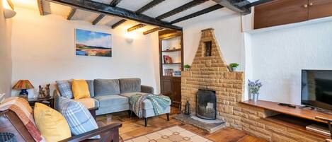 ChaumiÚre | Aire de séjour