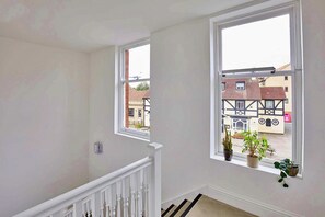 บ้านพัก | ระเบียง