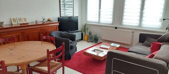 Peaceful accommodation ideal for 5 people close to the town center.