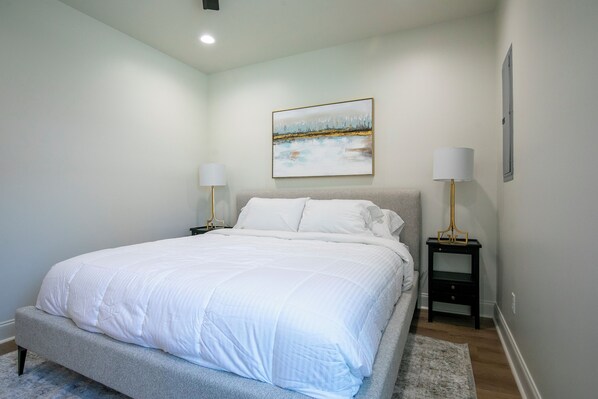 1 chambre, fer et planche à repasser, Wi-Fi, literie fournie