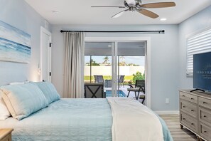 4 bedrooms, WiFi, bed sheets