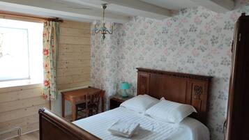 5 chambres, fer et planche Ă repasser, lit parapluie, Wi-Fi gratuit