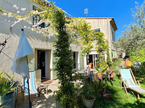 Cosy house with garden, terrace & pond view - Saint-Chamas