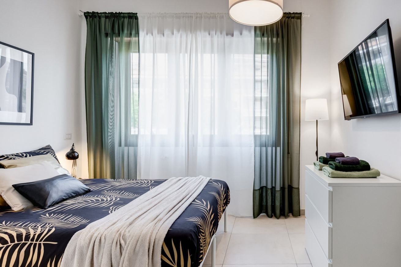 2 dormitorios, tabla de planchar con plancha, wifi y ropa de cama