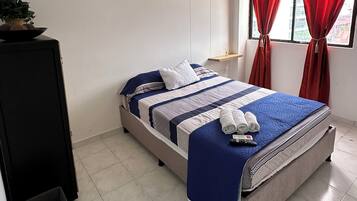 2 camere, ferro/asse da stiro, Wi-Fi, lenzuola